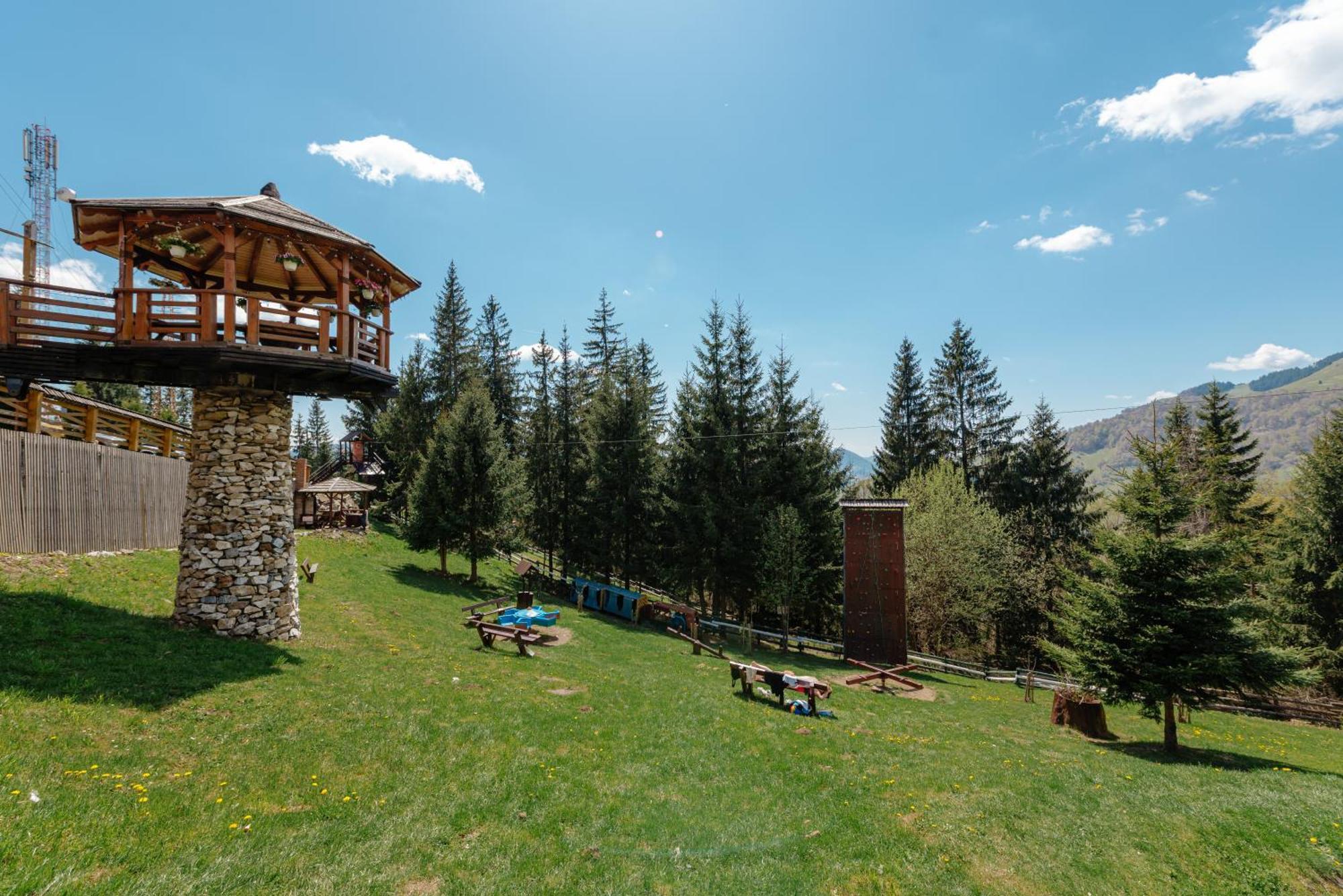 Отель Complex Turistic Alpina Blazna Sant Экстерьер фото