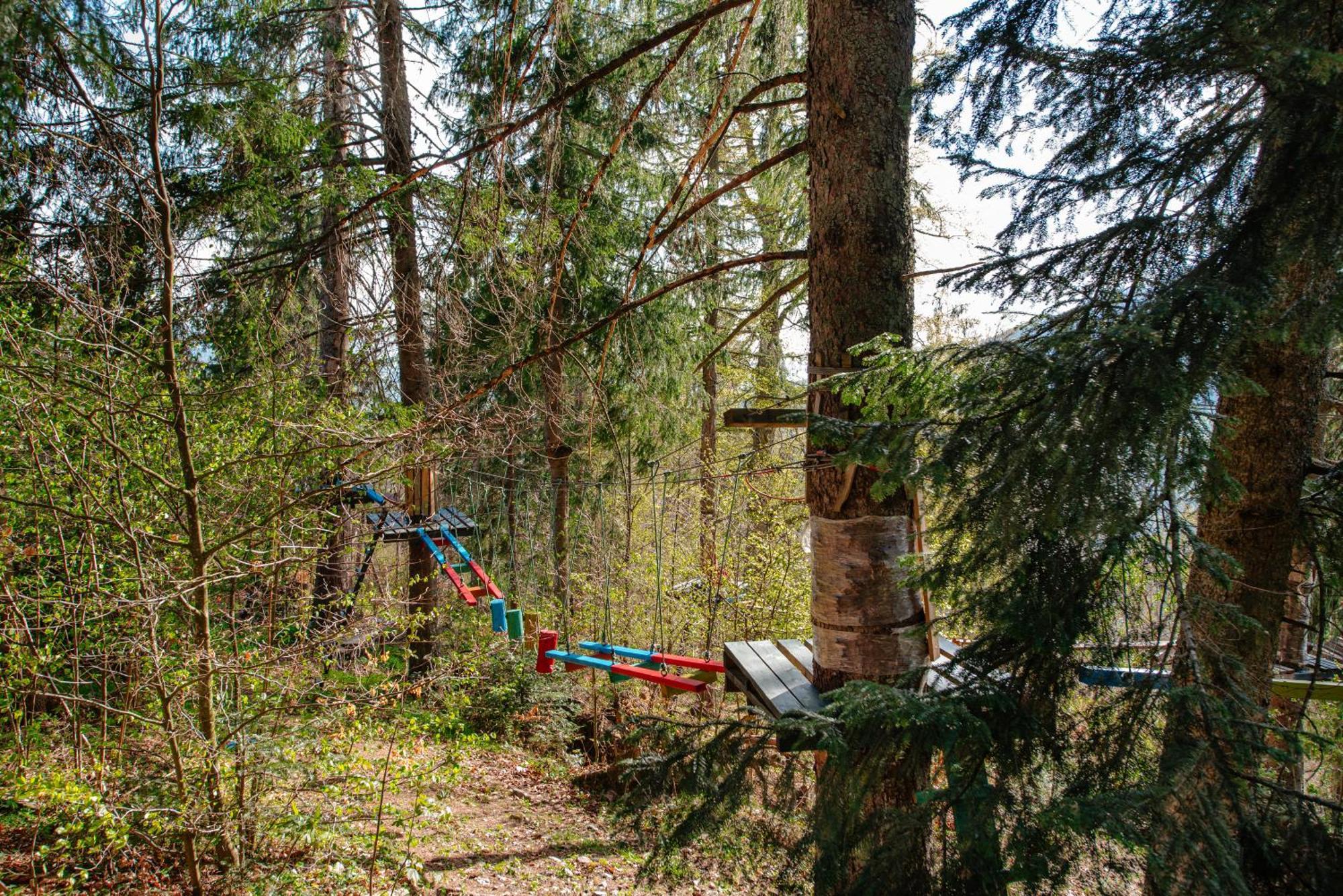 Отель Complex Turistic Alpina Blazna Sant Экстерьер фото