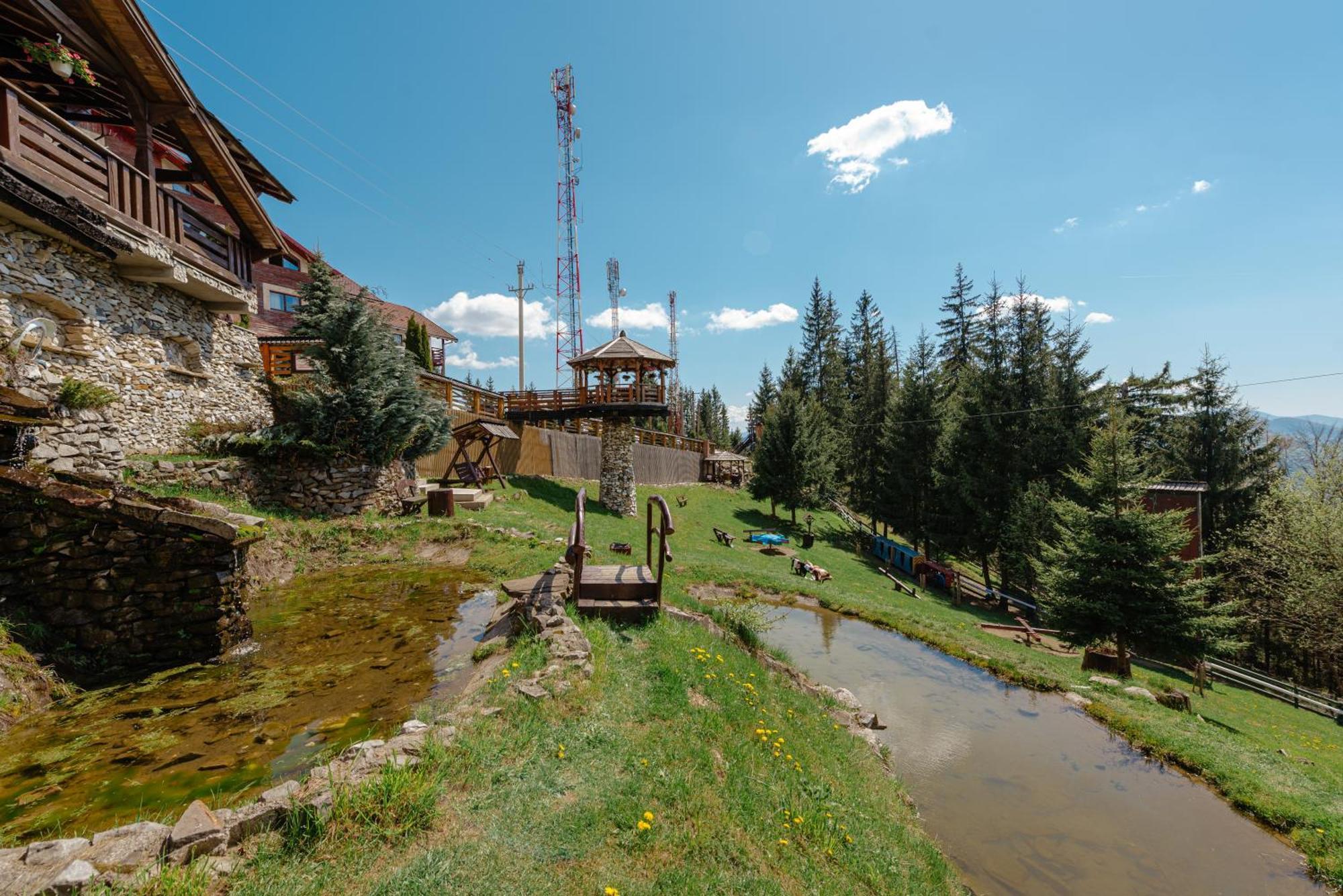 Отель Complex Turistic Alpina Blazna Sant Экстерьер фото
