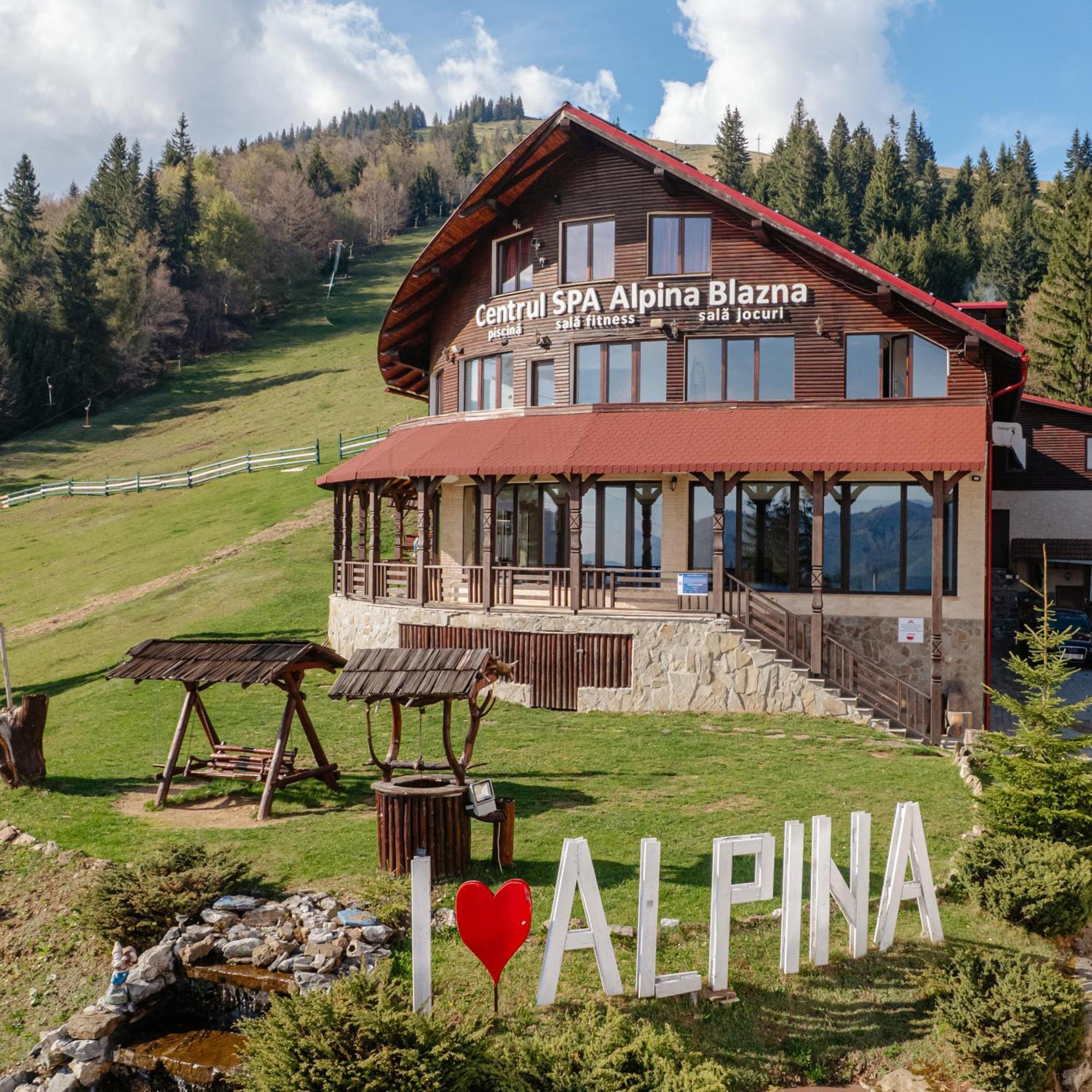Отель Complex Turistic Alpina Blazna Sant Экстерьер фото